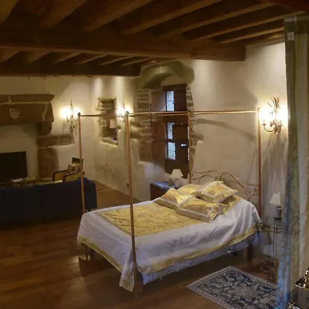 Manoir De Mezedern