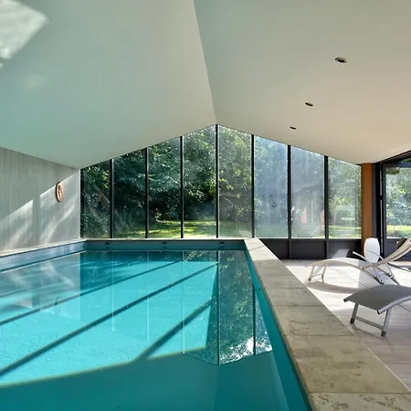 Hébergement de vacances Manoir De Mezedern *