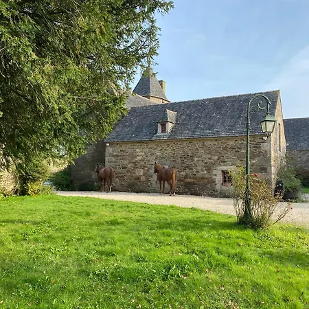 Manoir De Mezedern